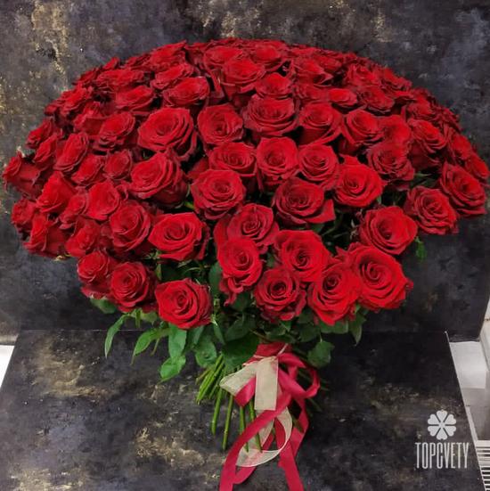 Букет из 75 красных роз