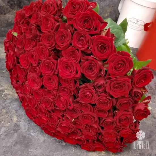 Букет из 101 красной розы Гран При 70см