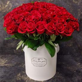 Букет из 75 красных роз Фридом