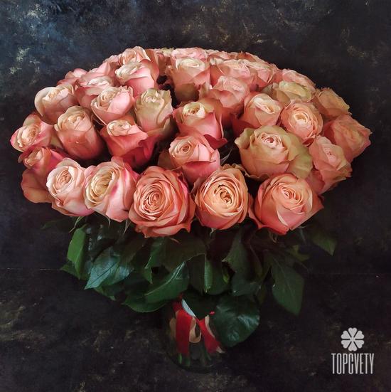 Букет из 51 пионовидной розы Кахала 60см