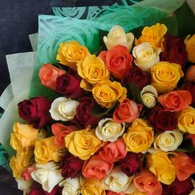 Букет из 101 розы микс 40см
