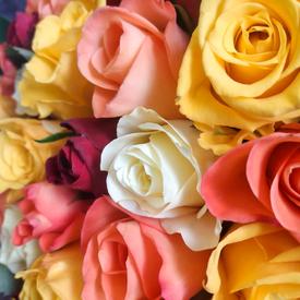 Букет из 101 розы микс 40см