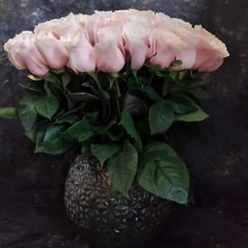 Букет из 35 розовых сортовых роз