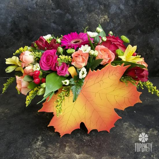 Букет из кустовых роз и гербер