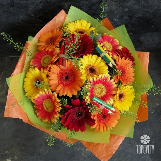 Букет из 15 гербер микс