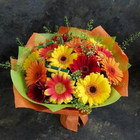 Букет из 15 гербер микс