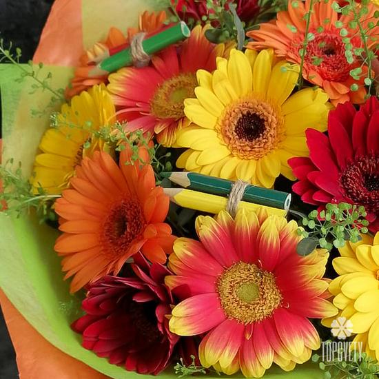 Букет из 15 гербер микс