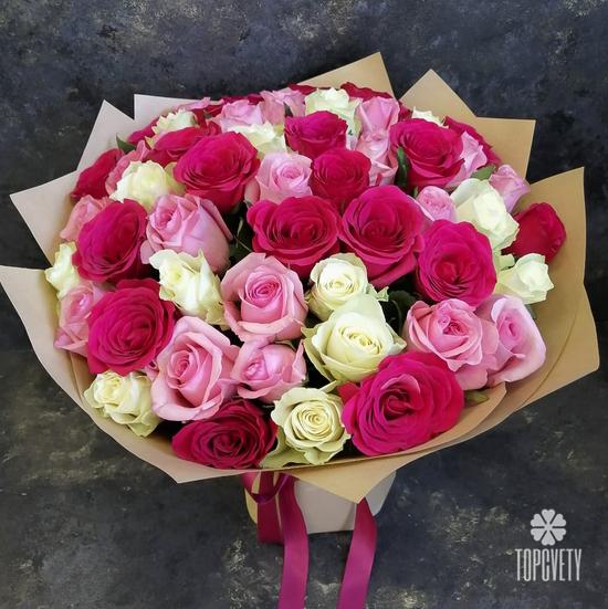 Букет из 51 розы в крафте 40см