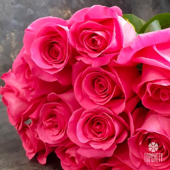 Букет из 15 розовых роз Пинк Флойд