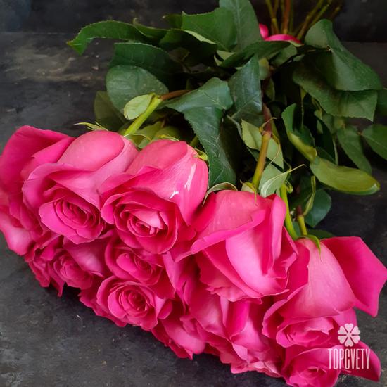 Букет из 15 розовых роз Пинк Флойд