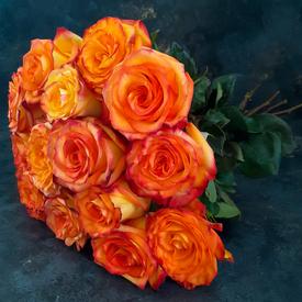 Букет из 15 оранжевых роз 50см