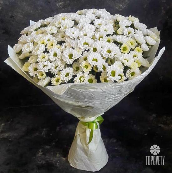 Букет их 21 белой кустовой хризантемы Сантини
