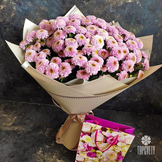 Букет из 21 розовой кустовой хризантемы