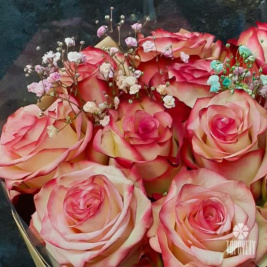 Букет из 11 розовых сортовых роз 50см