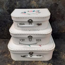 Декоративный чемодан №1