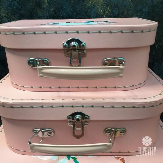 Декоративный чемодан №2