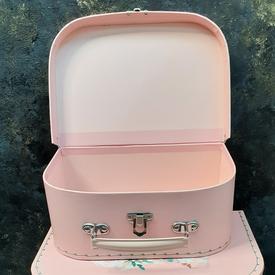 Декоративный чемодан №2