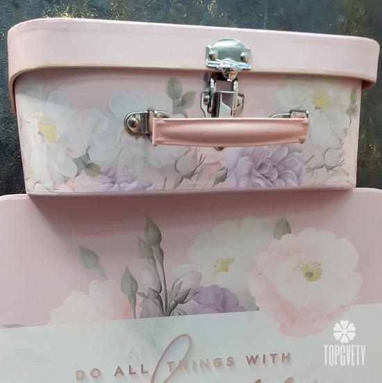 Декоративный чемодан №3