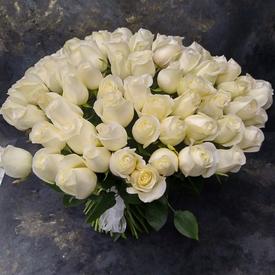 Букет из 51 белой розы