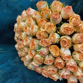 Букет из 51 оранжевой розы 