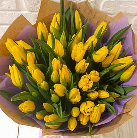 Букет из 51 желтого тюльпана