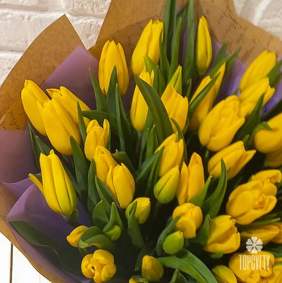 Букет из 51 желтого тюльпана