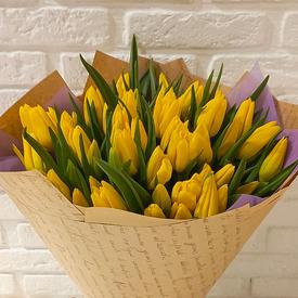 Букет из 51 желтого тюльпана