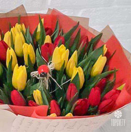 Букет из 51 тюльпана микс
