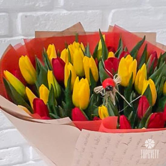 Букет из 51 тюльпана микс