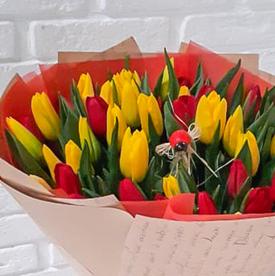 Букет из 51 тюльпана микс