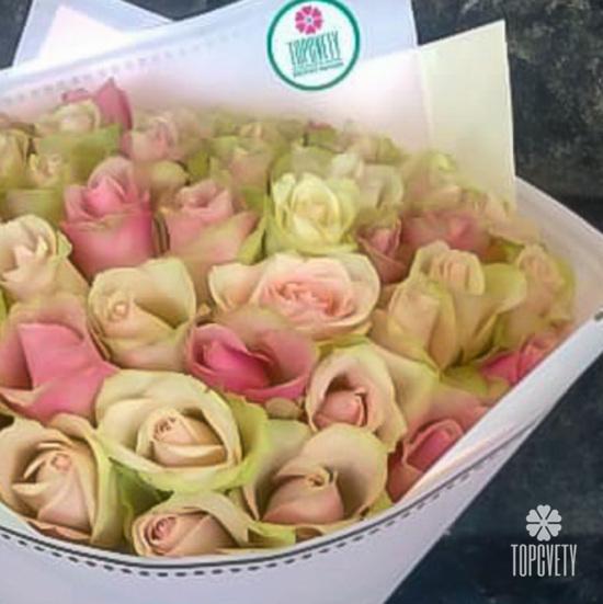 Букет из 51 розовой розы микс 40см