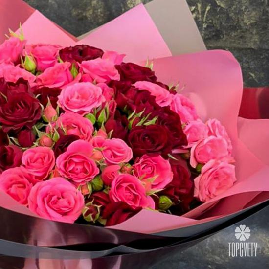 Букет из 21 кустовой розы микс 50см