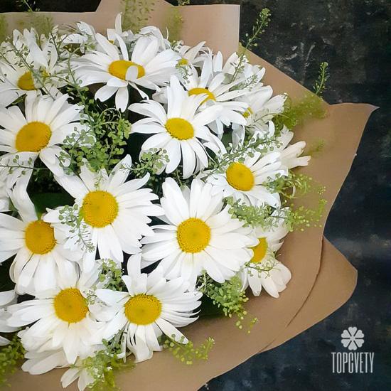 Букет из 25 ромашек