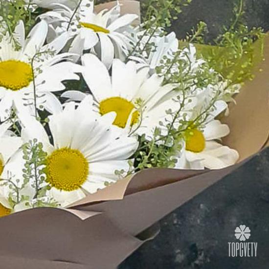 Букет из 25 ромашек