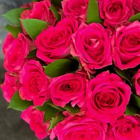 Букет из 35 розовых роз в коробке