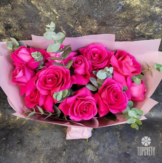 Букет из 11 розовых роз Пинк Флойд 70см