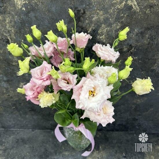 Букет из 7 розовых эустом 