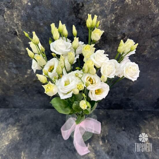 Букет из 7 белых эустом