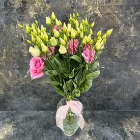 Букет из 15 розовых эустом