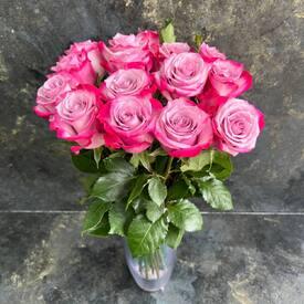 Букет из 15 сиреневых роз