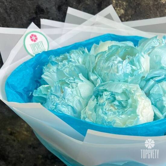 Букет из 7 голубых пионов