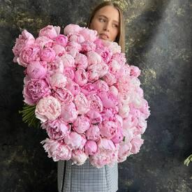 Букет из 101 пиона 