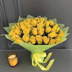 Букет из 51 желтой розы 40см