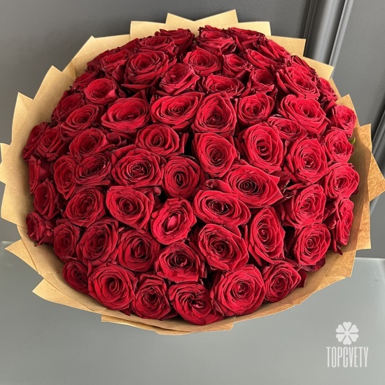 Букет из 75 красных роз Ред Наоми 50см