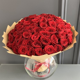 Букет из 75 красных роз Ред Наоми 50см