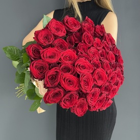 Букет из 51 красной розы 70см