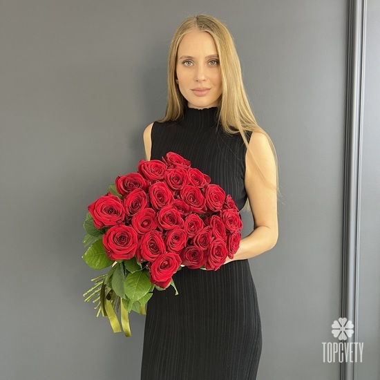 Букет из 25 красных роз 60см