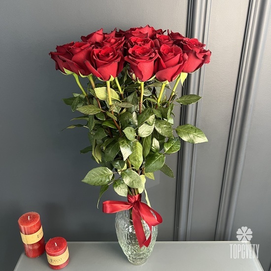 Букет из 15 красных роз Эквадор 70см