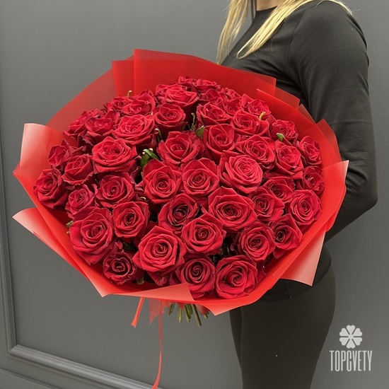 Букет из 51 красной розы Ред Наоми 50см 