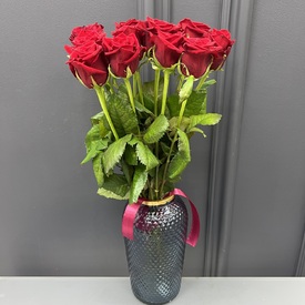 Букет из 11 красных роз  Ред Наоми 70см